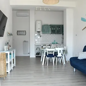 Apartment Paradise, Castro (Lombardy)